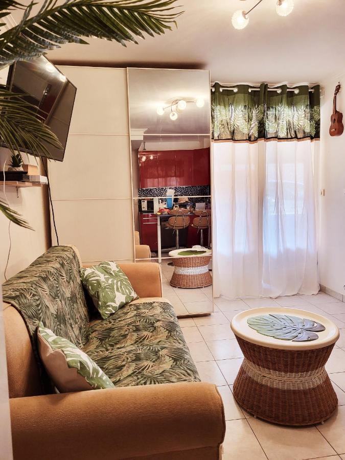 Le Studio Tahiti 4 Pers 600M De La Plage La Faviere Bormes-les-Mimosas Εξωτερικό φωτογραφία